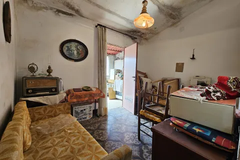 Landsbyhus i Collesano, Palermo, Collesano - € 18.000 | Ref: 10635 - foto 8
